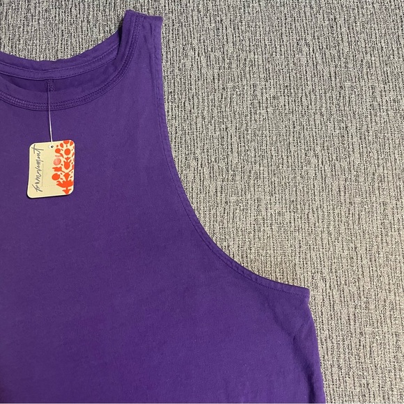 Free People Movement Inhale Solid Tank - Picture 4 of 13